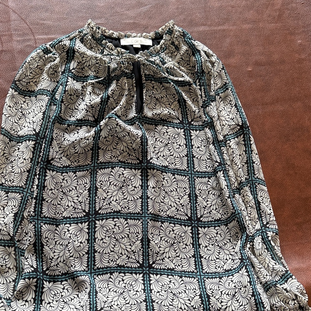 LOFT Black and Cream Leaf Print Top
